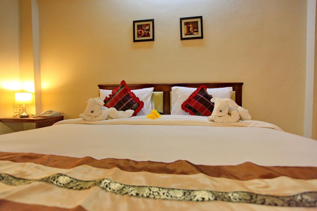 Chumphon Travelodge Eksteriør billede